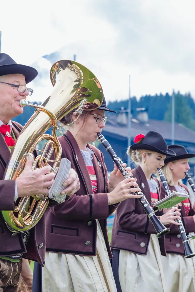 Bezirksmusikfest Oberlangkampfen